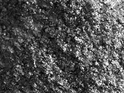 ����Դ�a(ch��n)�I(y��)����εV�a(ch��n)����ʯī����(n��i)���YԴ���[